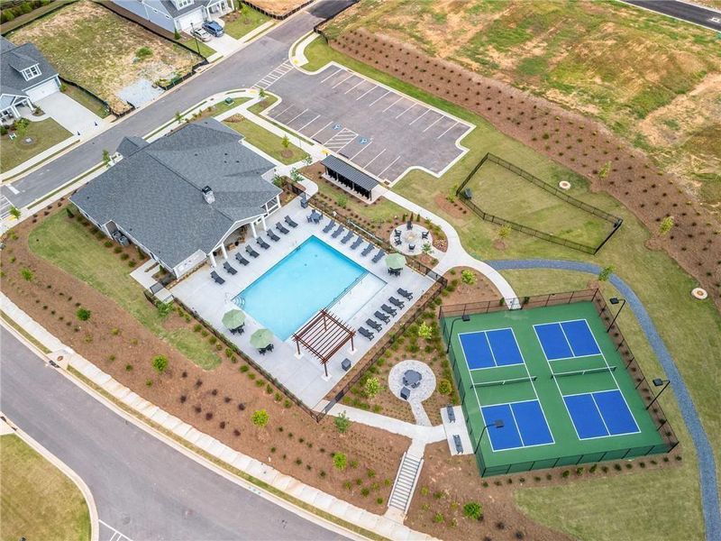 Community amenities in The Courtyards at Bailey Farms, Dacula (Image 43).