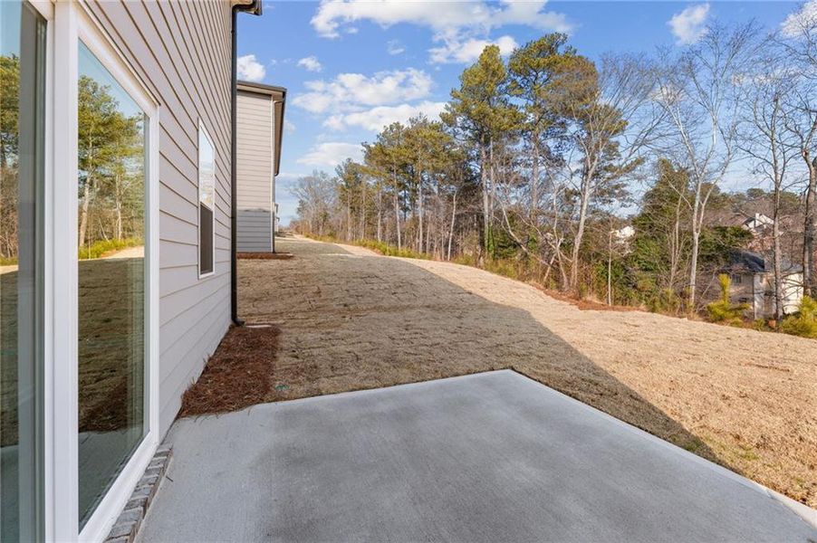 Exterior details and patio area of a home in Kingsley Creek, Lithonia (Image 4).