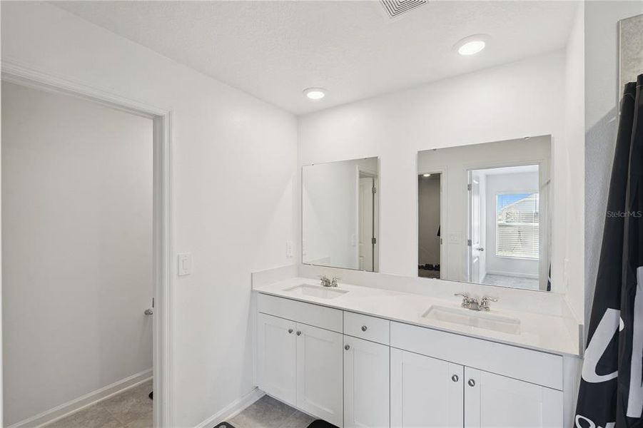 Furnished interior view inside a new home in Lawson Dunes, Haines City (Image 18).