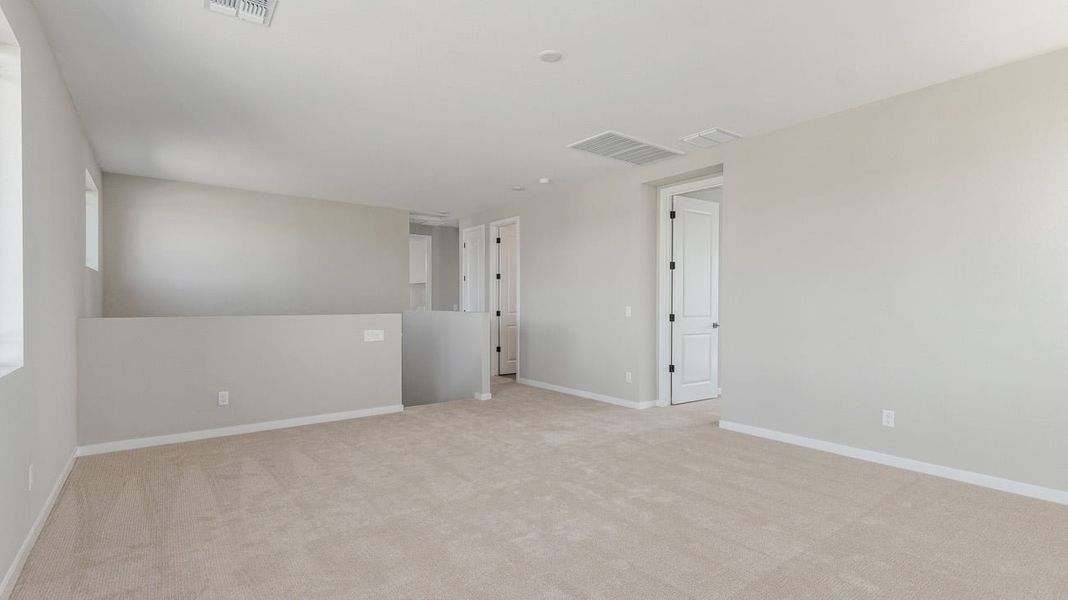 Spacious, unfurnished interior of a new home in Windstone Ranch North, Surprise (Image 7). Spacious, unfurnished interior of a new home in Windstone Ranch North, Surprise (Image 7).