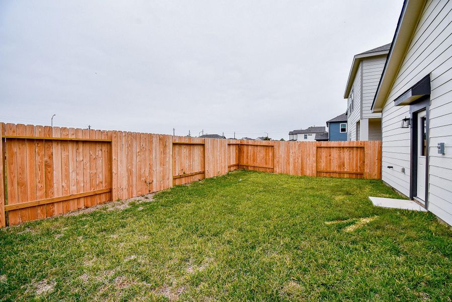 This yard is fully fenced to ensure full privacy.