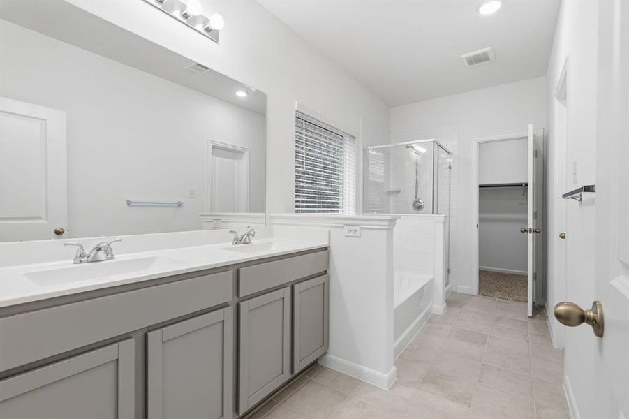 Furnished interior view inside a new home in , Forney (Image 13). Furnished interior view inside a new home in , Forney (Image 13).