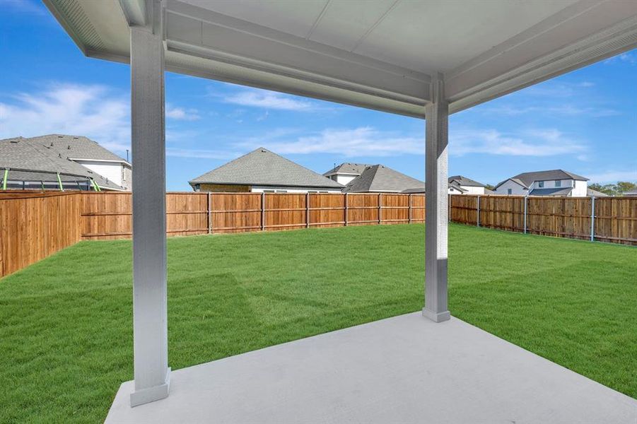 Exterior details and patio area of a home in Rolling Ridge, Van Alstyne (Image 25). Exterior details and patio area of a home in Rolling Ridge, Van Alstyne (Image 25).