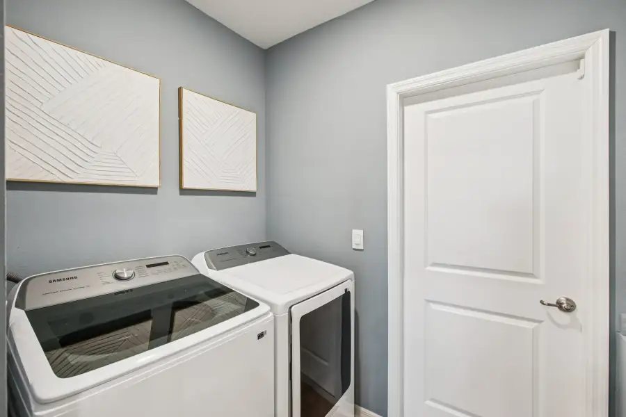 Representative interior finishes for a home built from the Maple by Maronda Homes in Highland Park, Newberry (Image 20). Representative interior finishes for a home built from the Maple by Maronda Homes in Highland Park, Newberry (Image 20).