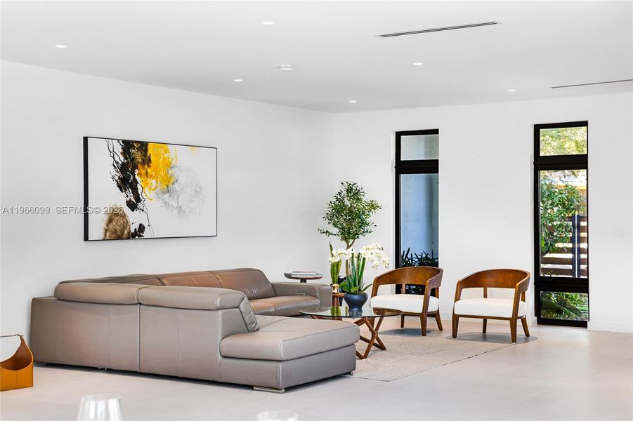 Furnished interior view inside a new home in , Miami (Image 63).