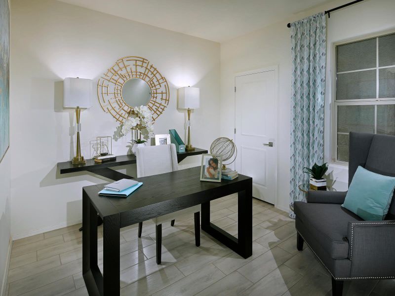 The 1600 floorplan modeled at La Estancia.