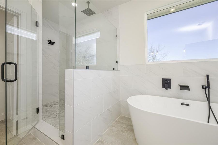 Furnished interior view inside a new home in , Farmersville (Image 14).