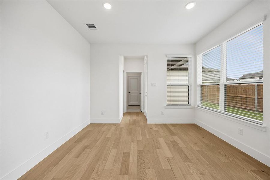 Spacious, unfurnished interior of a new home in Fields - East Village, Frisco (Image 23).