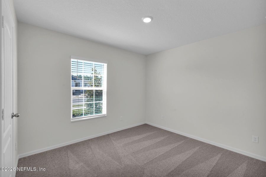 Spacious, unfurnished interior of a new home in , Jacksonville (Image 20).