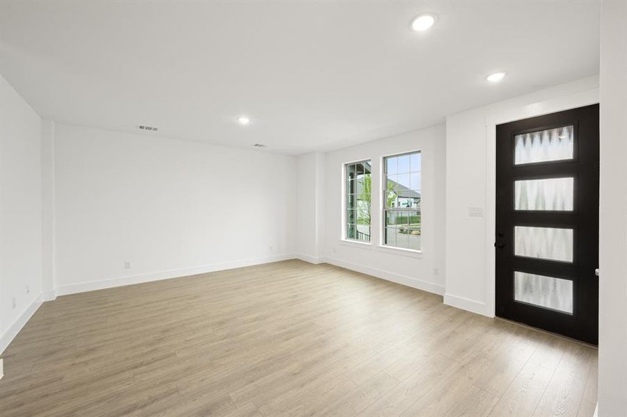 1145 Carnation- Living Room-5279