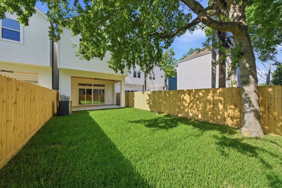 Exterior details and patio area of a home in , Houston (Image 4).