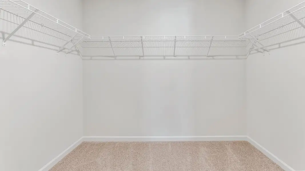 Spacious, unfurnished interior of a new home in Quail Haven, Winston-Salem (Image 21).