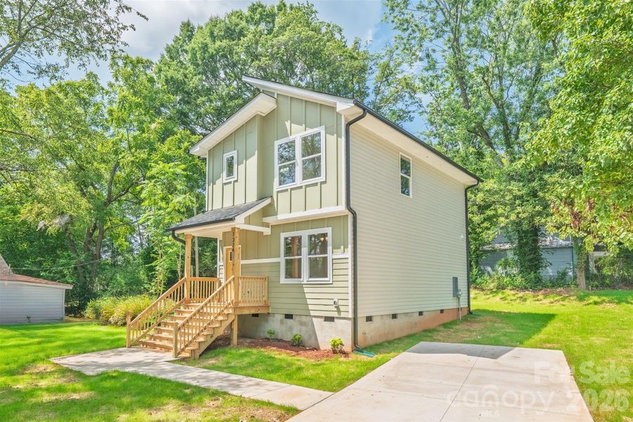 Exterior details and patio area of a home in , Statesville (Image 25).
