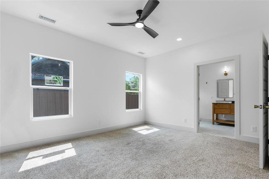 Spacious, unfurnished interior of a new home in , Dallas (Image 19). Spacious, unfurnished interior of a new home in , Dallas (Image 19).