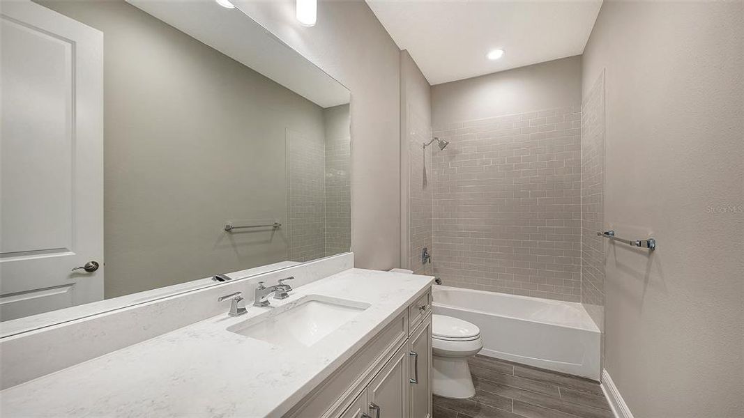 Furnished interior view inside a new home in Palm Grove, Lakewood Ranch (Image 8).