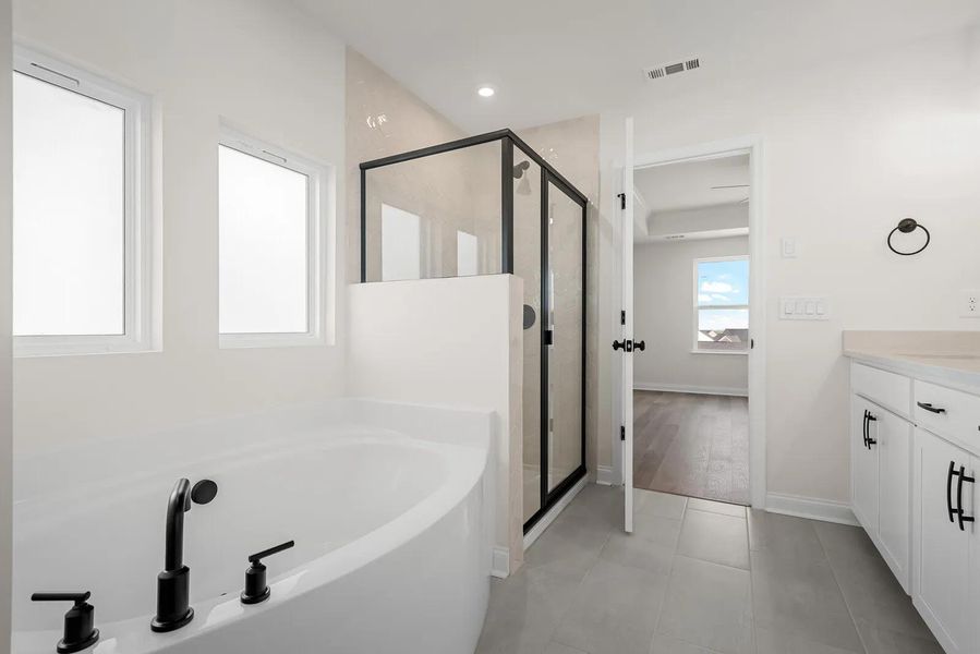The Leighland D Primary Suite Bathroom