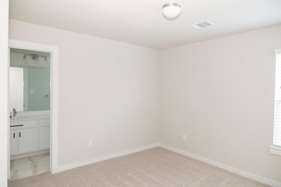 Spacious, unfurnished interior of a new home in , Conroe (Image 20). Spacious, unfurnished interior of a new home in , Conroe (Image 20).