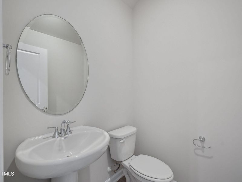 Thorton Finesse (9) Thorton Finesse (9)