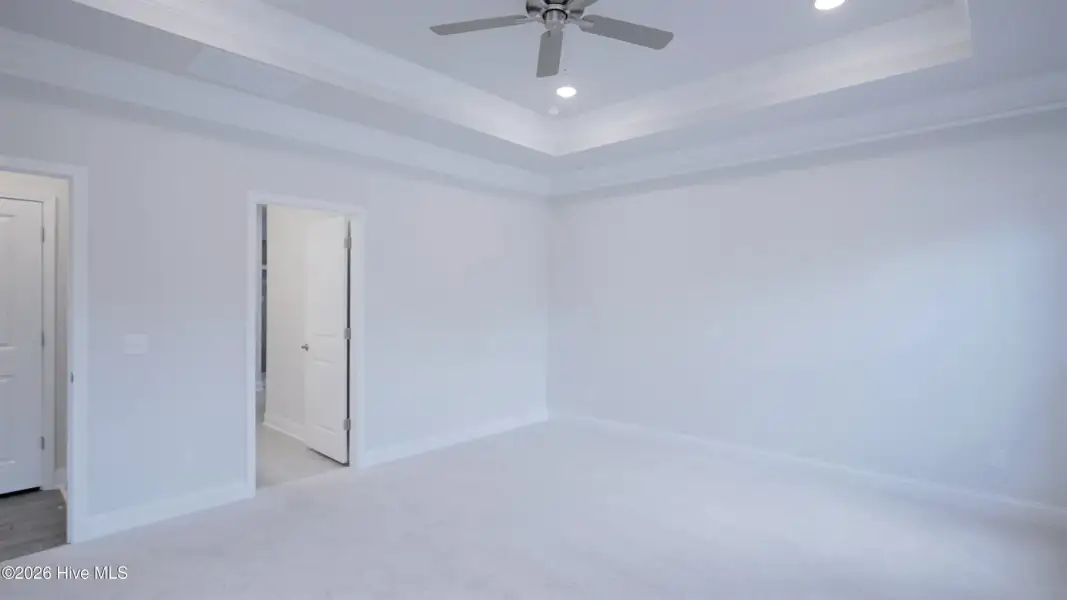Spacious, unfurnished interior of a new home in Palmetto Creek, Bolivia (Image 27). Spacious, unfurnished interior of a new home in Palmetto Creek, Bolivia (Image 27).