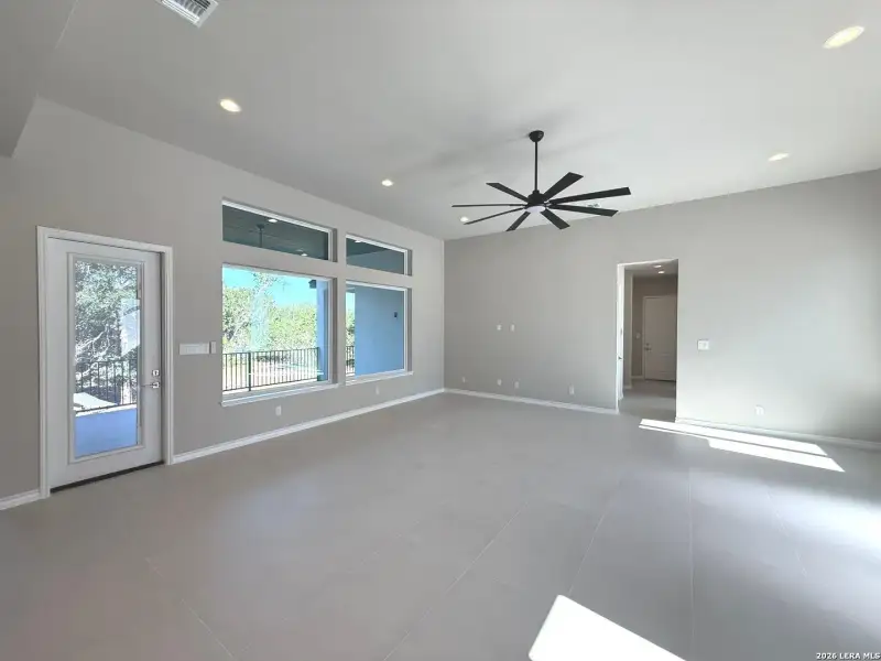 Spacious, unfurnished interior of a new home in , Spring Branch (Image 42).