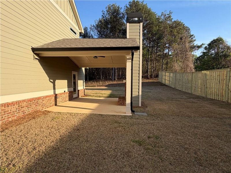 Exterior details and patio area of a home in , Jefferson (Image 4).