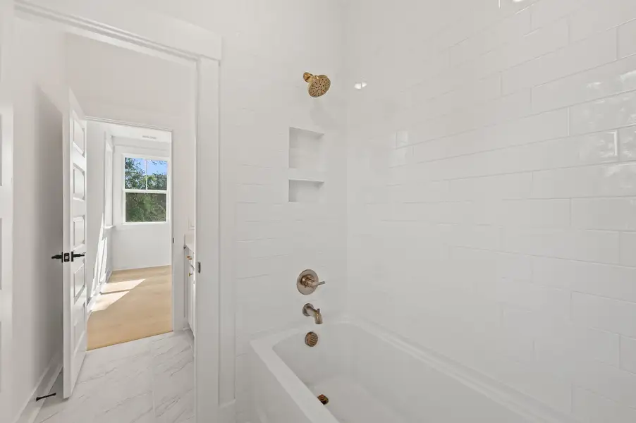 Image 12 of a home in . Image 12 of a home in .