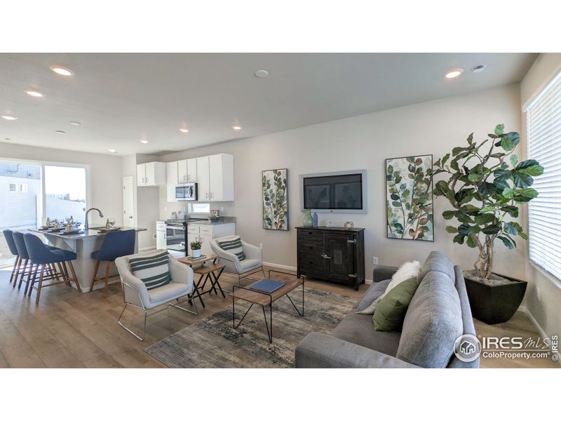 Furnished interior view inside a new home in Thompson River Ranch, Johnstown (Image 8). Furnished interior view inside a new home in Thompson River Ranch, Johnstown (Image 8).
