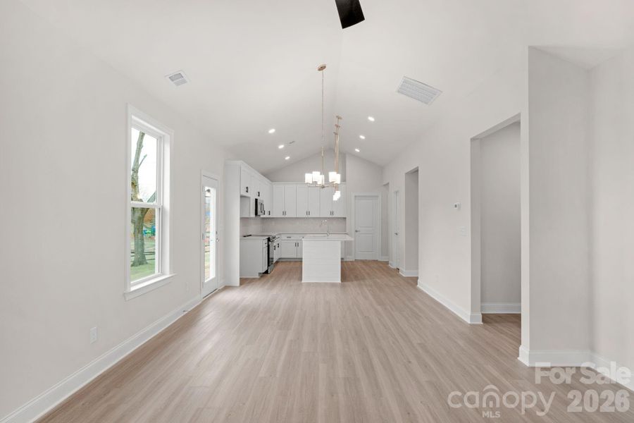 Spacious, unfurnished interior of a new home in , Monroe (Image 21).