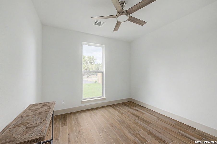 Spacious, unfurnished interior of a new home in , Wimberley (Image 21).