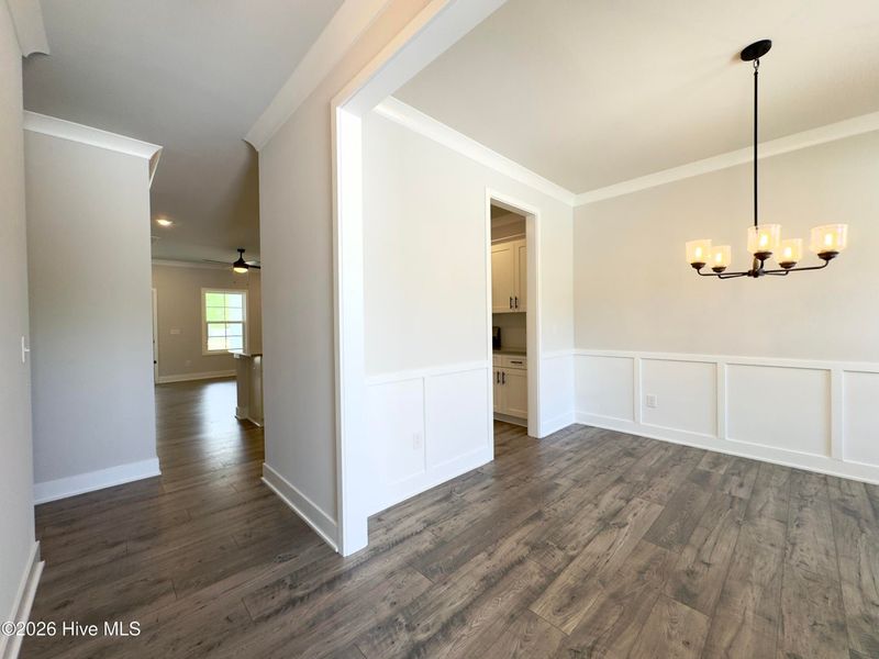 Spacious, unfurnished interior of a new home in Autumn Trail, Bolivia (Image 10).