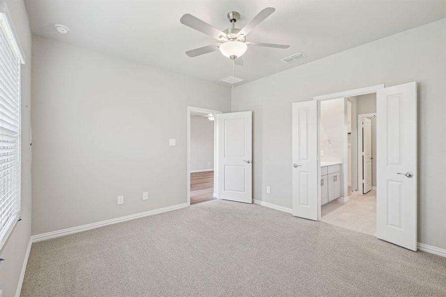 Photo is not of the actual home, but is an inspirational photo of builder’s model home and may depict options, furnishings, and/or decorator features that are not included.