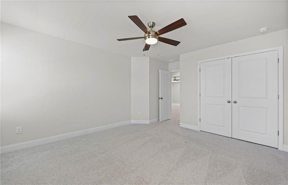 Spacious, unfurnished interior of a new home in Hawthorne Ridge, McDonough (Image 21).