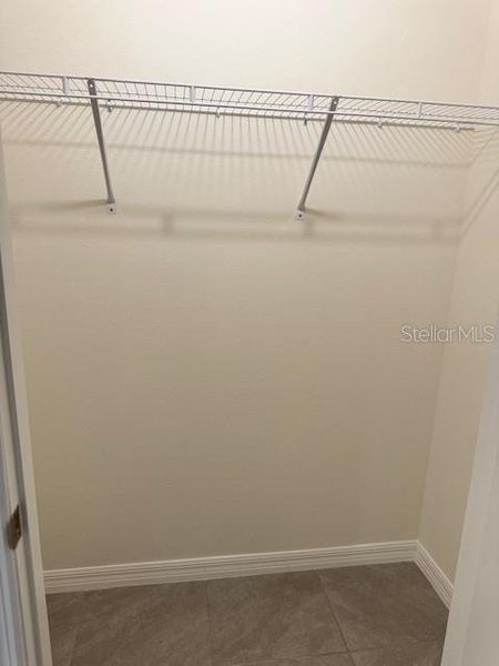 Spacious, unfurnished interior of a new home in Hernando County Spot Lots, Spring Hill (Image 19).