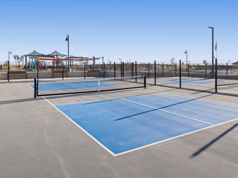 Community amenities in Rancho Mirage Signature Series, Maricopa (Image 13).