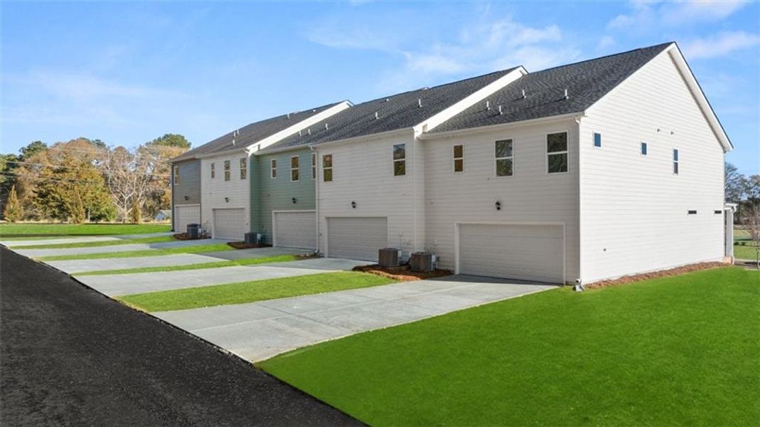 Image 30 of a home in Brookland Commons.