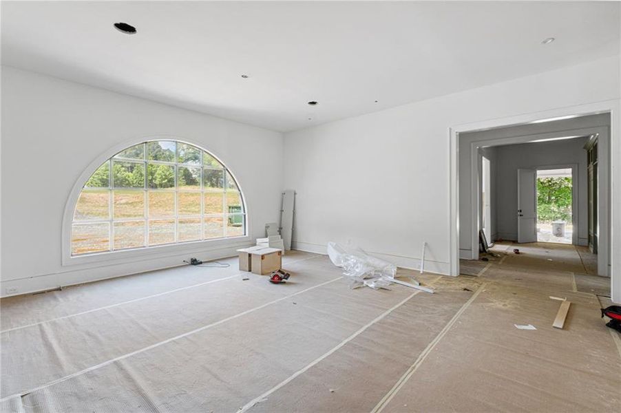 Spacious, unfurnished interior of a new home in , Milton (Image 39).