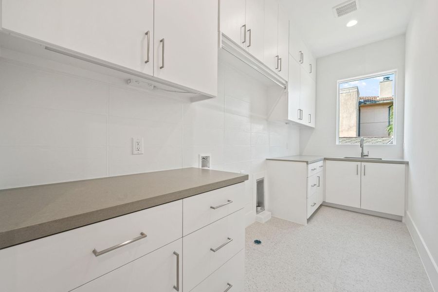 Furnished interior view inside a new home in , Houston (Image 14). Furnished interior view inside a new home in , Houston (Image 14).