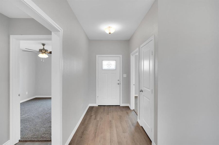 Spacious, unfurnished interior of a new home in , Whitney (Image 20).