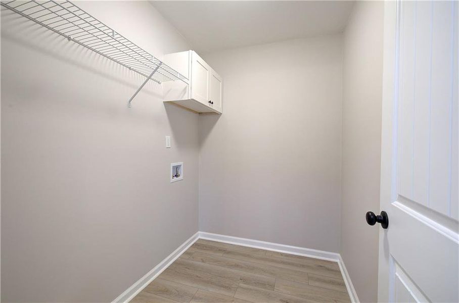 Spacious, unfurnished interior of a new home in , Cartersville (Image 24).