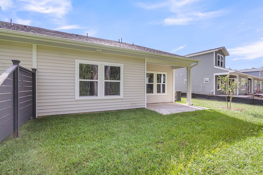 Exterior details and patio area of a home in Hammock Walk at Nexton, Summerville (Image 24).