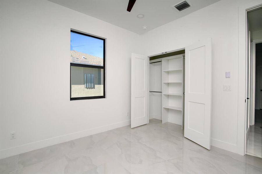 5203SouthLovoy-22 5203SouthLovoy-22