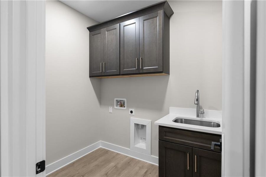 Furnished interior view inside a new home in , Lilburn (Image 19).