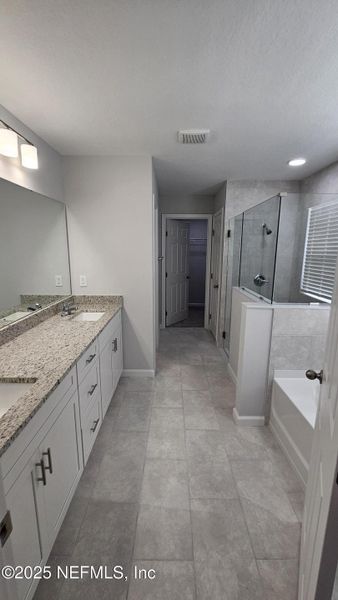 Image 49 of a home in .