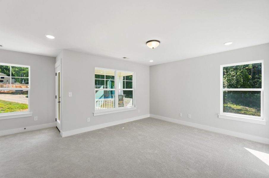Spacious, unfurnished interior of a new home in Enclave at Riverdale, Huntersville (Image 21). Spacious, unfurnished interior of a new home in Enclave at Riverdale, Huntersville (Image 21).