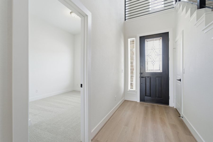 Spacious, unfurnished interior of a new home in Santa Rita Ranch, Liberty Hill (Image 21). Spacious, unfurnished interior of a new home in Santa Rita Ranch, Liberty Hill (Image 21).