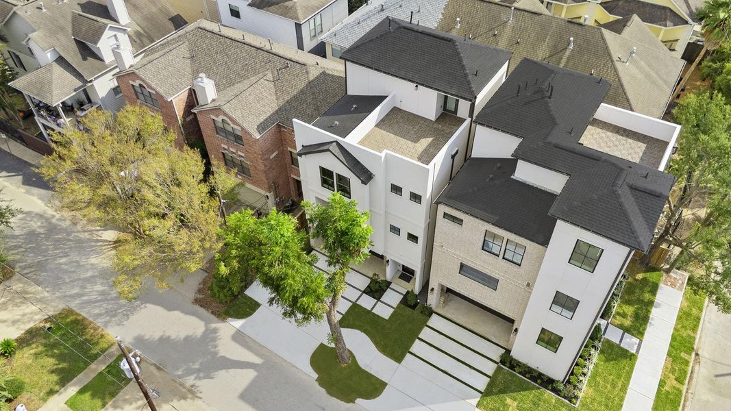 Exterior details and patio area of a home in , Houston (Image 3).