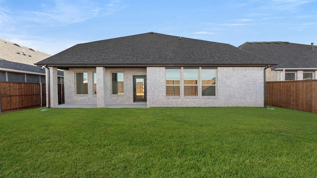 26. 9317 Derry - Back