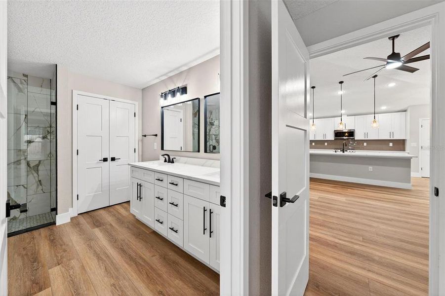 Furnished interior view inside a new home in , Umatilla (Image 15). Furnished interior view inside a new home in , Umatilla (Image 15).