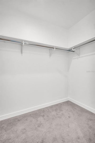 Spacious, unfurnished interior of a new home in , St. Petersburg (Image 50).