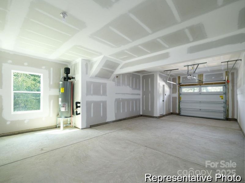 Oversized Tandem Garage